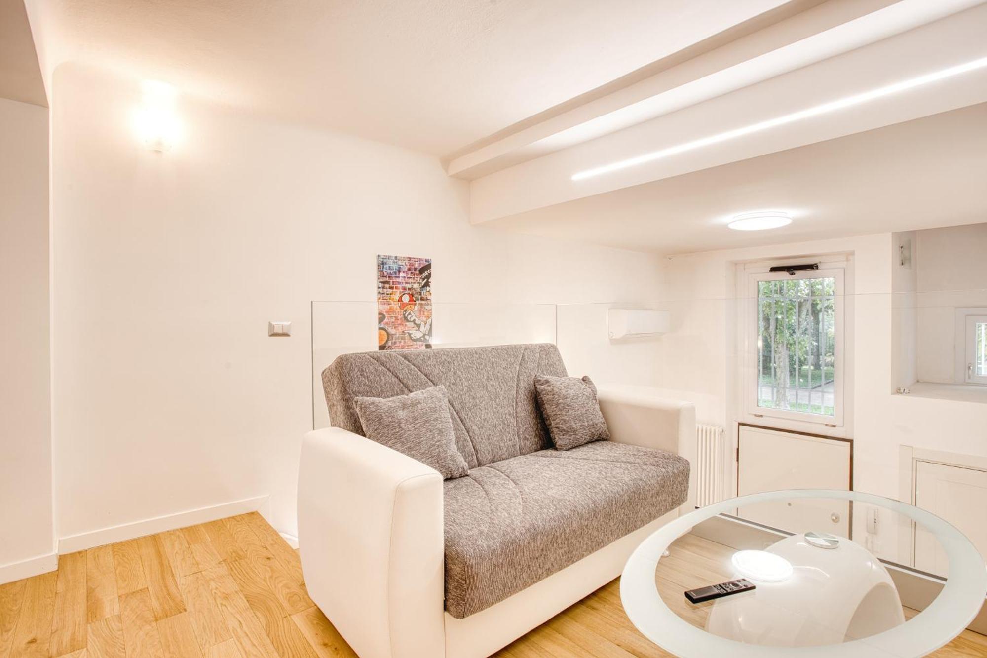 Walk To Navigli - Via Gola - 2 Bedrooms Apt Милано Екстериор снимка