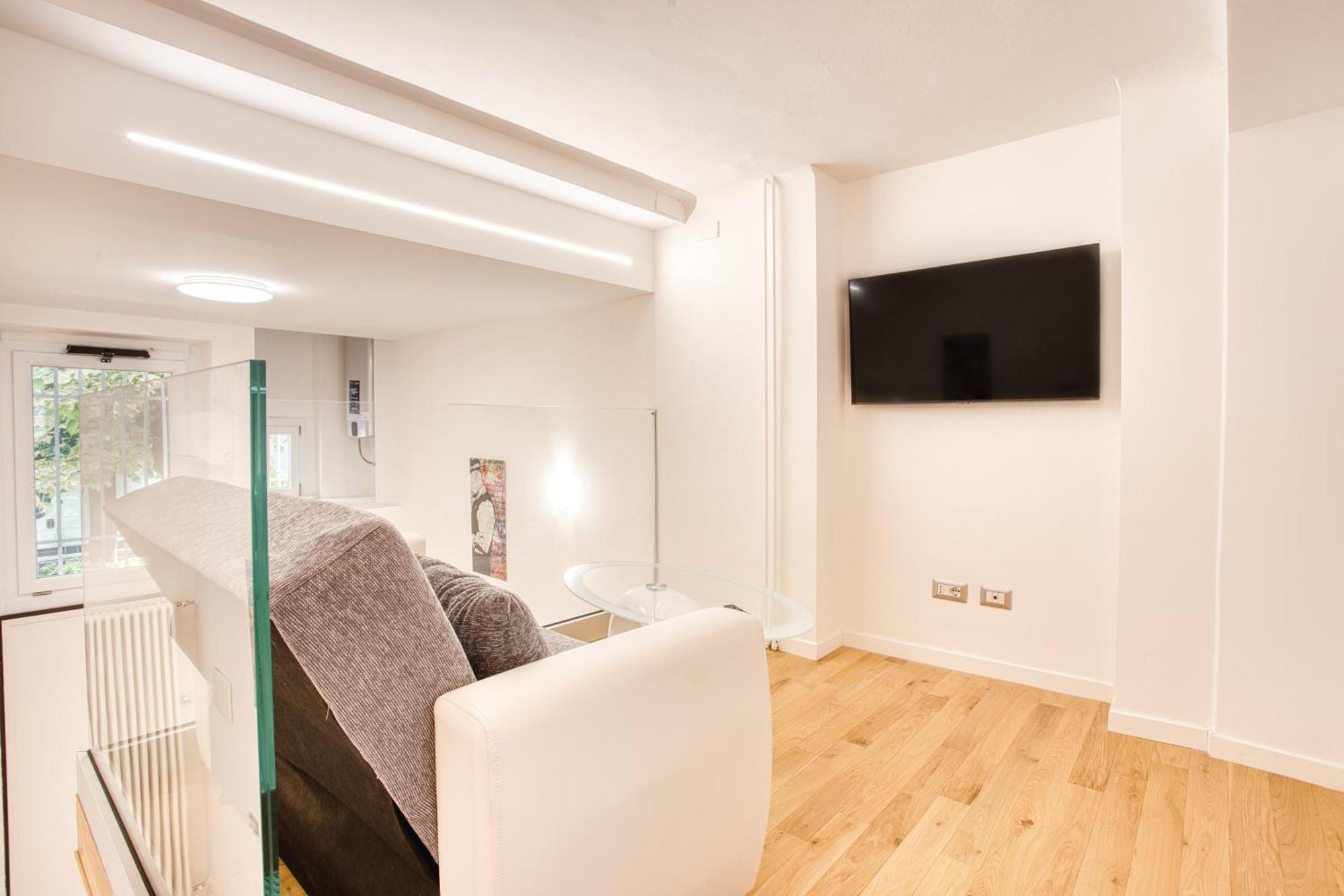 Walk To Navigli - Via Gola - 2 Bedrooms Apt Милано Екстериор снимка