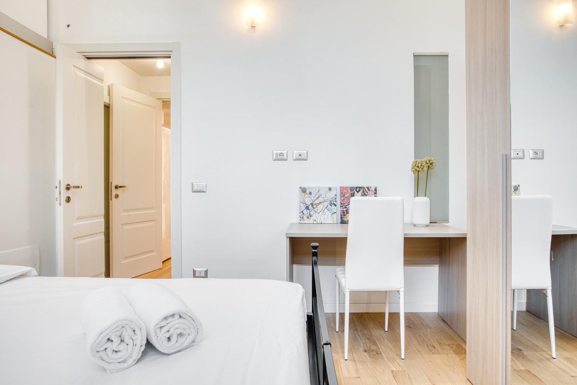 Walk To Navigli - Via Gola - 2 Bedrooms Apt Милано Екстериор снимка